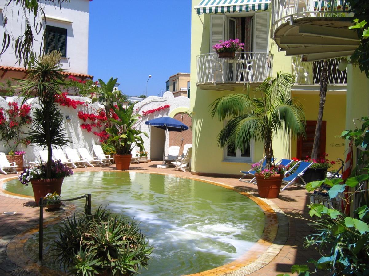 Hotel Europa Ischia Bagian luar foto